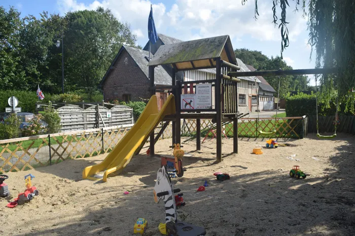 Camping - Sotteville-sur-Mer - Haute-Normandie - Les Pommiers