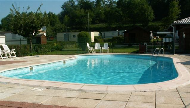 Camping Les Pommiers - Thiembronne