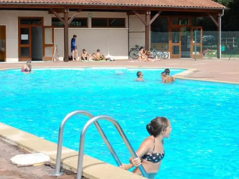 Camping - Sauxillanges - Auvergne - L'Eau Mère