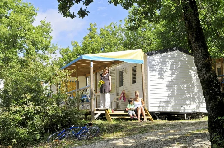 Camping - Crayssac - Midi-Pyrénées - Les Reflets du Quercy