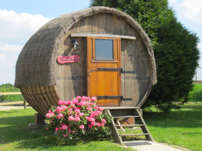 Camping - Bar-sur-Aube - Champagne-Ardennes - Village de la Champagne