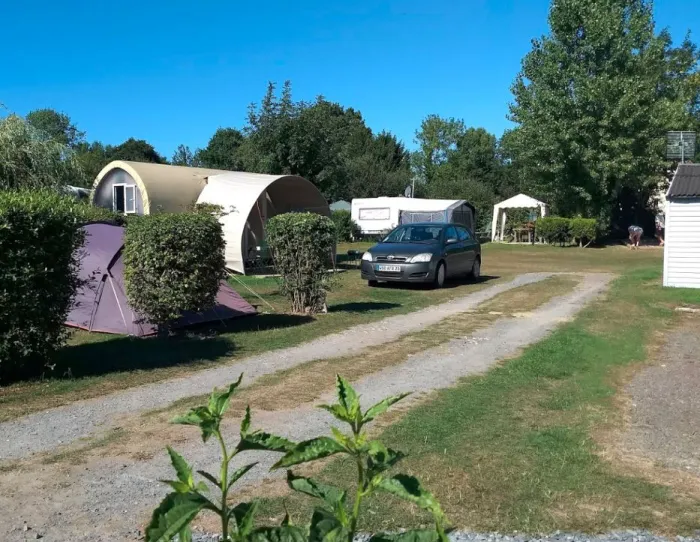 Camping - Gonneville-sur-Mer - Basse-Normandie - Lieu Castel