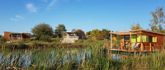 Camping - Mont-près-Chambord - Grand Centre - Lodges de Blois-Chambord