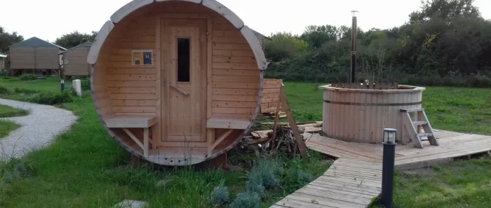 Camping - Mont-près-Chambord - Grand Centre - Lodges de Blois-Chambord