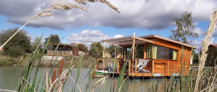 Camping - Mont-près-Chambord - Grand Centre - Lodges de Blois-Chambord