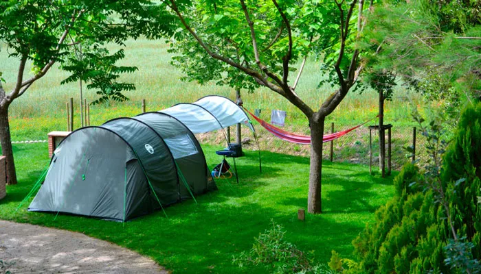 Camping - Montagut i Oix - Costa Brava - Montagut