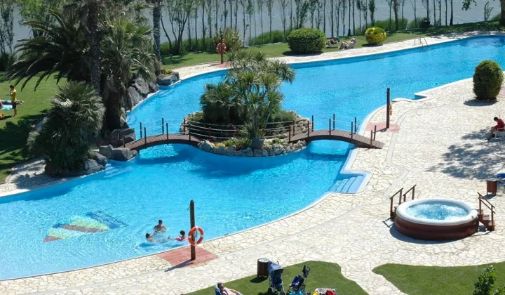 Camping - Castelló d' Empúries - Costa Brava - Nautic Almata