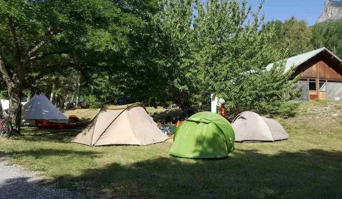 Camping - Châteauroux-les-Alpes - Provence-Alpes-Côte d'Azur - New Rabioux
