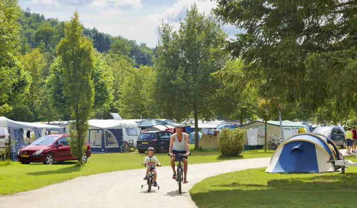 Camping - Bure - Luxembourg - Parc La Clusure