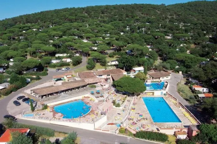 Camping - Gassin - Provence-Alpes-Côte d'Azur - Parc Montana