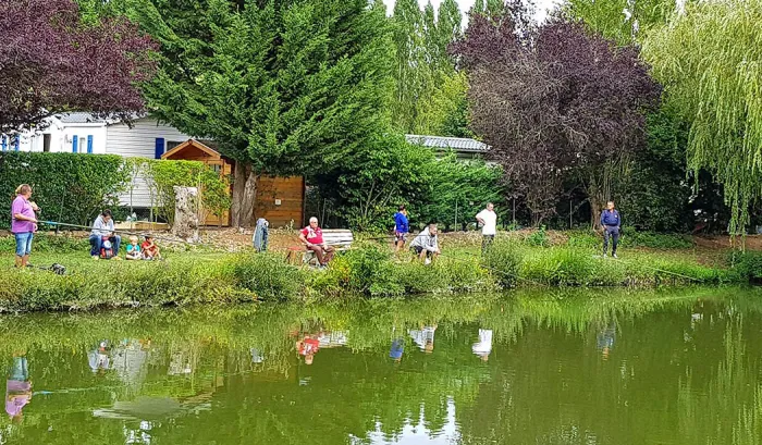 Camping - Ivry-la-Bataille - Haute-Normandie - Les Fontaines