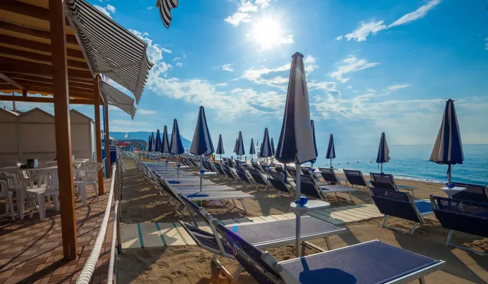 Camping - Pietra Ligure - Ligurie - Pian dei Boschi