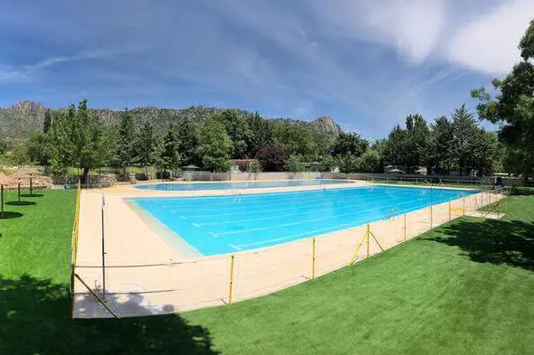 Camping - La Cabrera - Madrid - Pico de la Miel