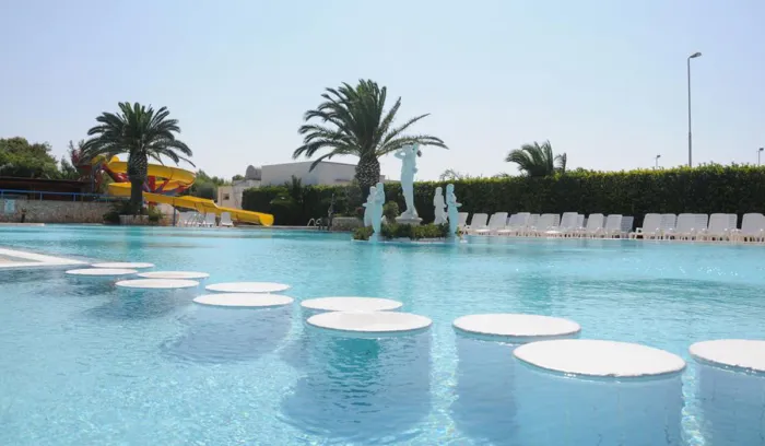Camping - Specchiolla - Pouilles - Pineta al Mare