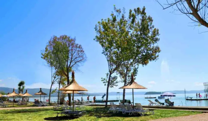 Camping - Tuoro sul Trasimeno - Ombrie - Punta Navaccia