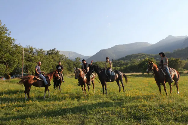 Camping - Sarnano - Marches - Quattro Stagioni