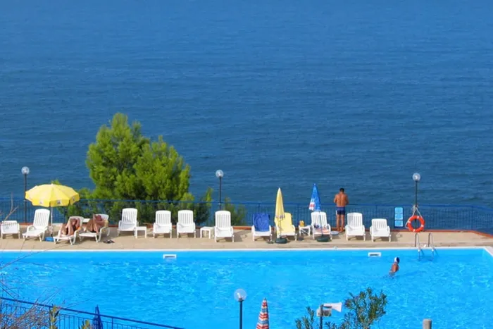 Camping - Finale di Pollina - Sicile - Rais Gerbi