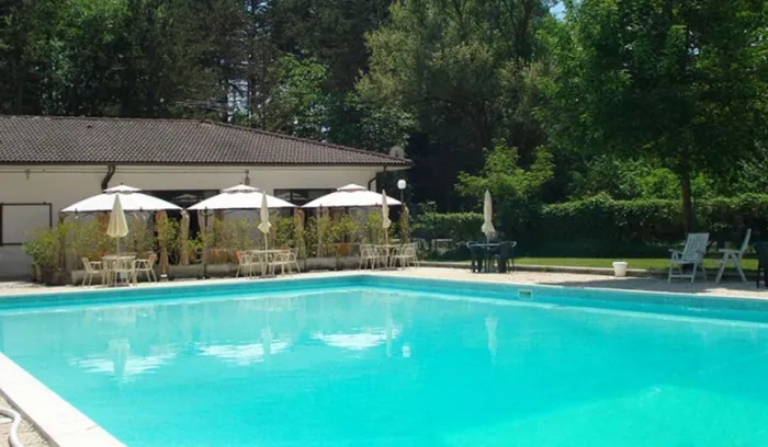Camping - Costacciaro - Ombrie - Rio Verde
