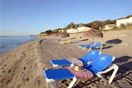 Camping - Aléria - Corse - Riva Bella - Domaine Naturiste