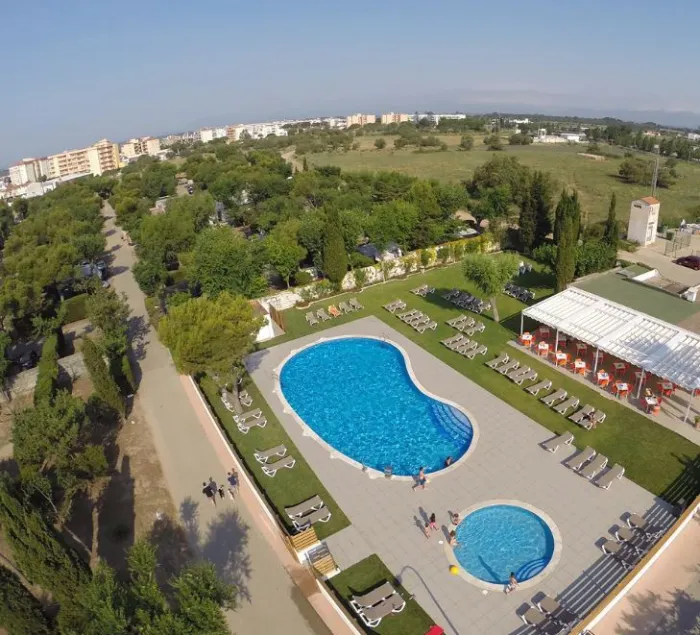 Camping - Rosas - Costa Brava - Rodas