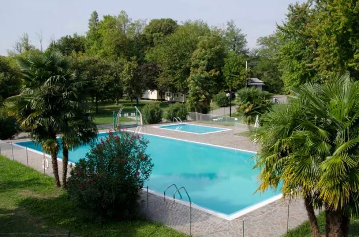 Camping - Manerba del Garda - Lombardie - Rolli