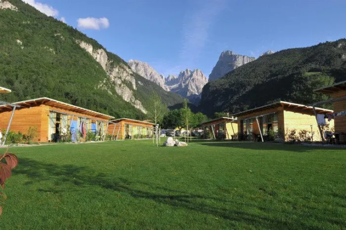 Camping - Molveno - Trentin-Haut-Adige - Spiaggia Lago di Molveno