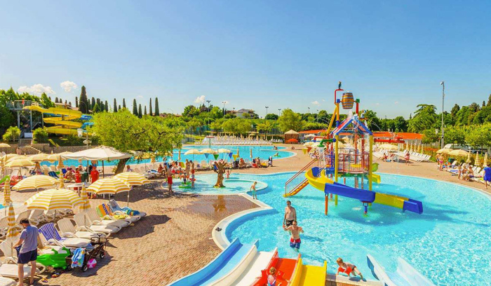 Camping - Spiaggia d'Oro - Lazise - Vénétie - Italie Camping - Spiaggia d'Oro - Lazise - Vénétie - Italie