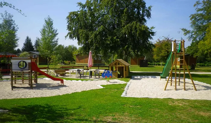 Camping - Moncetz-l'Abbaye - Champagne-Ardennes - Sur la Route du Lac du Der