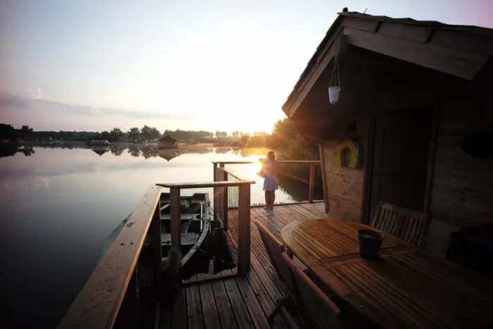 Camping Village Flottant de Pressac