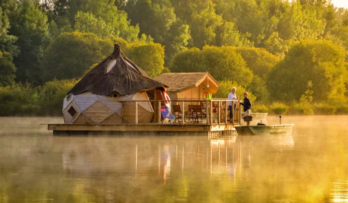 Camping Village Flottant de Pressac