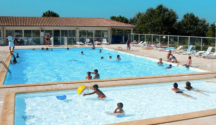 Camping - Fouras - Poitou-Charentes - Village Vacances Fouras