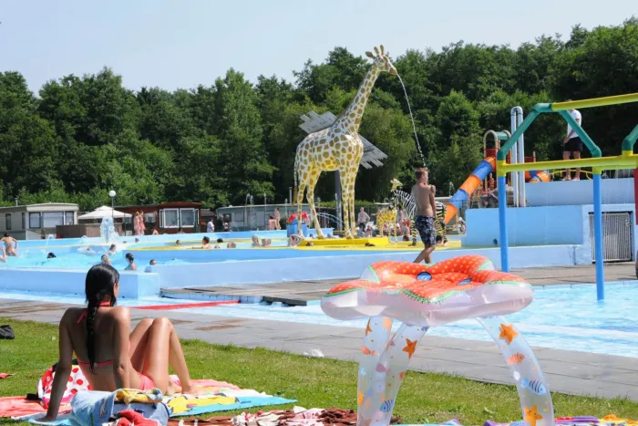 Camping - Opglabbeek - Limbourg - Village Wilhelm Tell