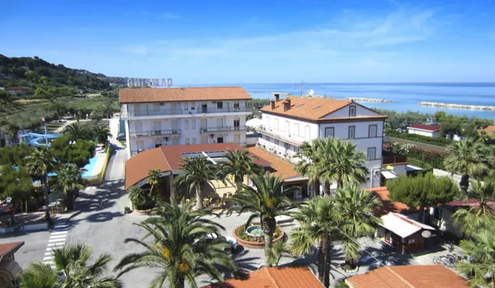 Camping - Cupra Marittima - Marches - Villaggio Calypso