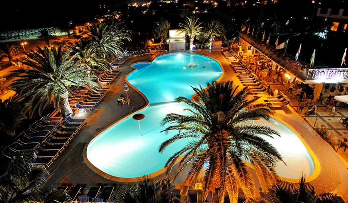 Camping - Giulianova - Abruzzes - Villaggio Holiday