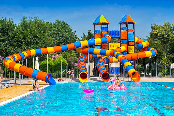 Camping Avec Parc Aquatique En Italie
