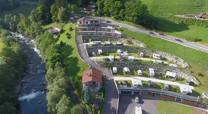 Camping - San Leonardo in Passiria - Trentin-Haut-Adige - Zögghof