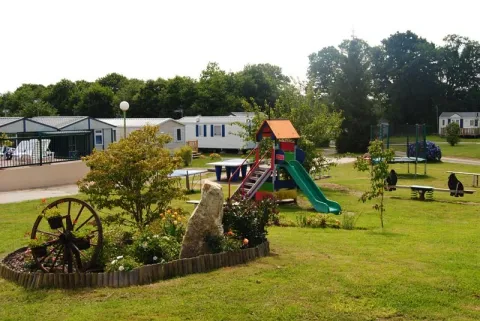Camping - Baye - Bretagne - A l'Abri de l'Océan