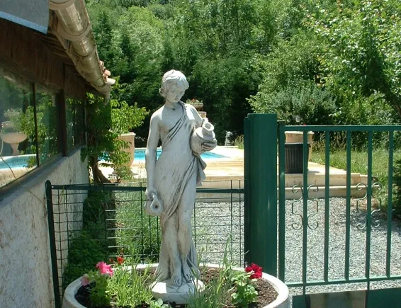 Camping - Riols - Languedoc-Roussillon - Aire Naturelle de Caneyrac