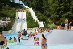 Camping - Salionze di Valeggio - Lombardie - Altomincio Family Park
