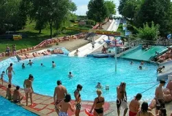 Camping - Salionze di Valeggio - Lombardie - Altomincio Family Park