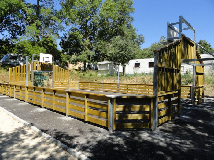 Camping - Privas - Rhône-Alpes - Ardèche Camping