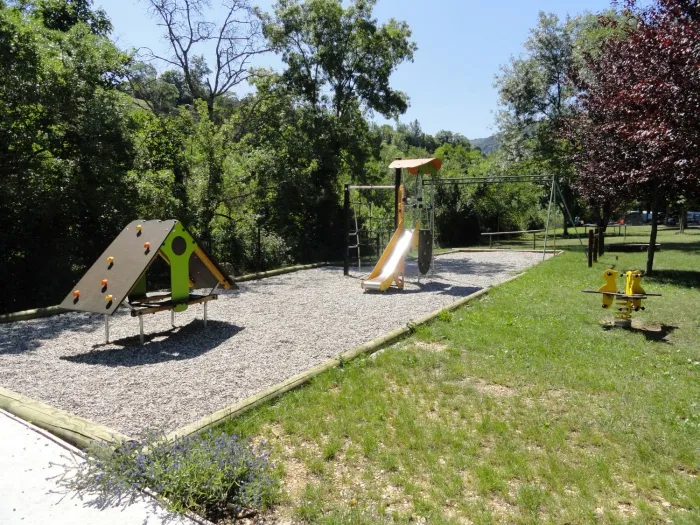 Camping - Privas - Rhône-Alpes - Ardèche Camping