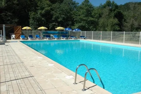 Camping - Corrèze - Limousin - Au Bois de Calais