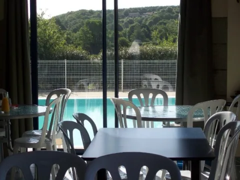 Camping - Chambretaud - Pays de Loire - Au Bois du Cé