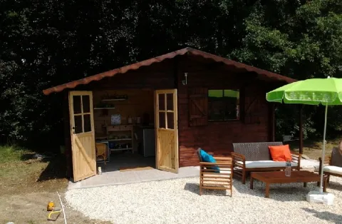 Camping - Andryes - Bourgogne - Au Bois Joli