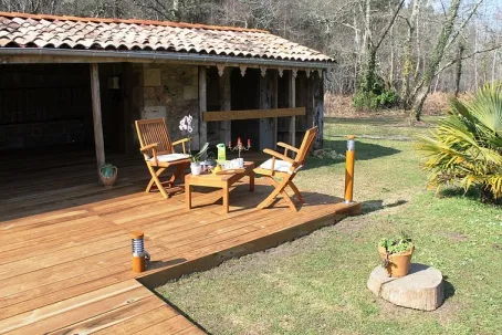 Camping - Montendre - Poitou-Charentes - Au Pays des Bulles
