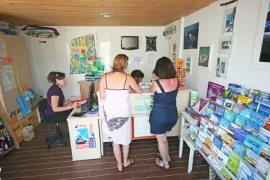 Camping - Le Château-d'Oléron - Poitou-Charentes - Au Pigeonnier