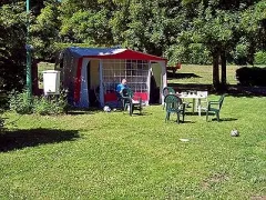 Camping - Saint-Théoffrey - Rhône-Alpes - Au Pré du Lac