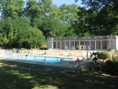 Camping - Montjoie-en-Couserans - Midi-Pyrénées - Audinac Les Bains