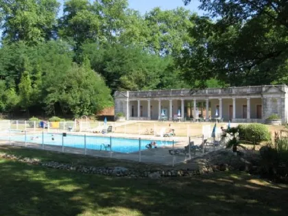 Camping - Montjoie-en-Couserans - Midi-Pyrénées - Audinac Les Bains